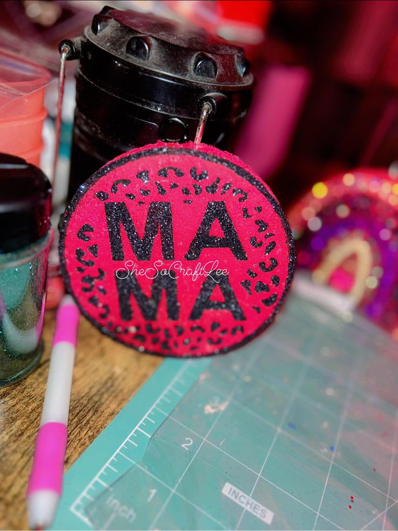 Mama Leopard Round Freshie