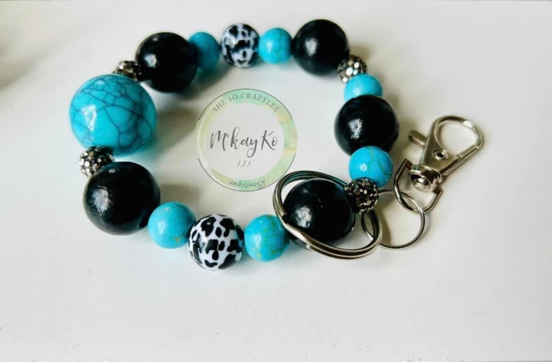 Turquoise Bead Wristlet