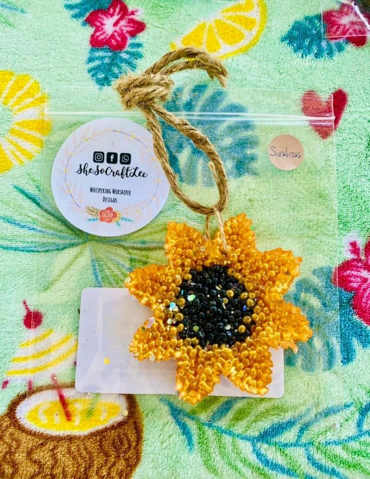 Simple Sunflower Freshie