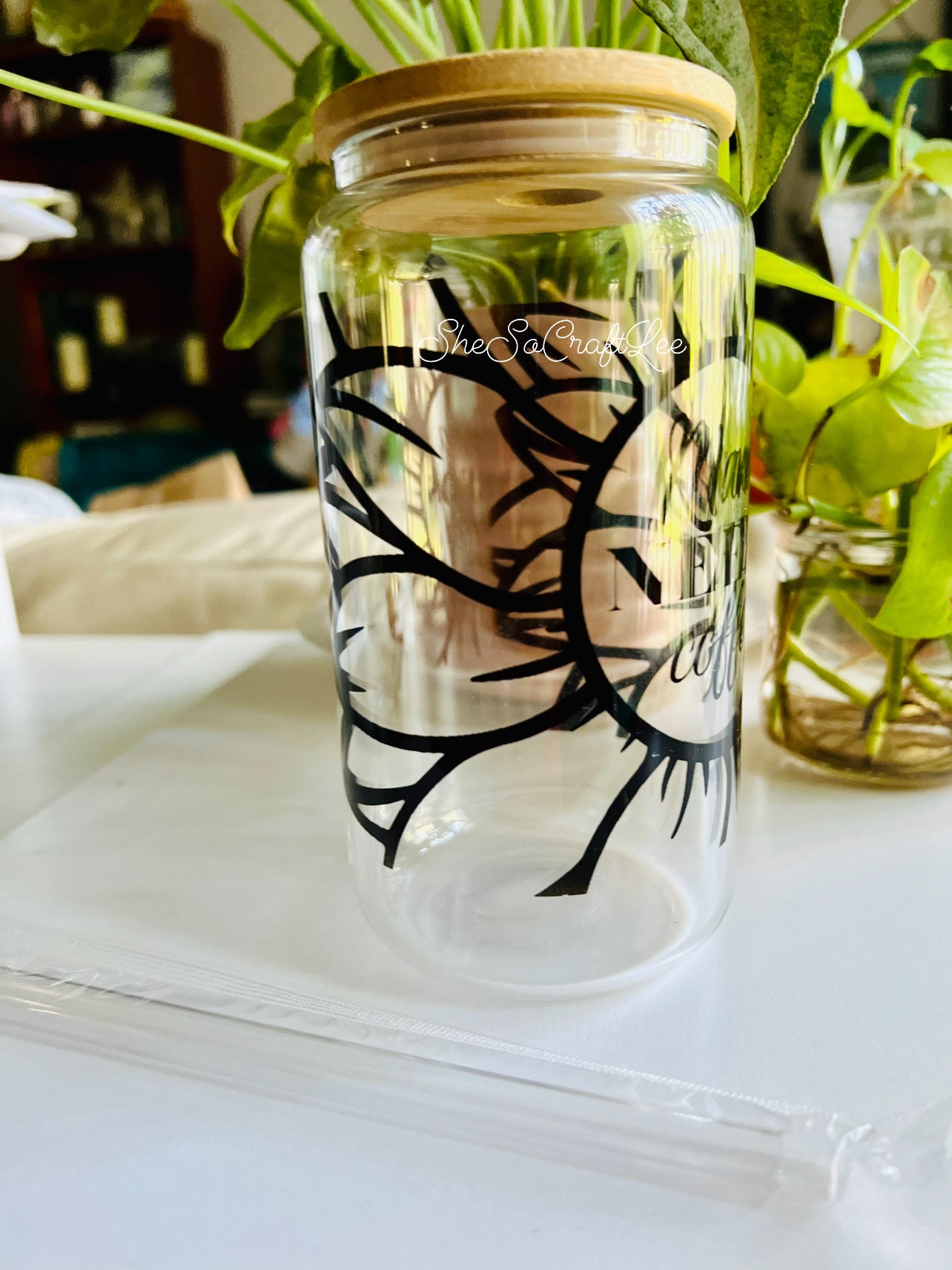 “Mama NEEDS coffee” Sunflower Glass Can🌻